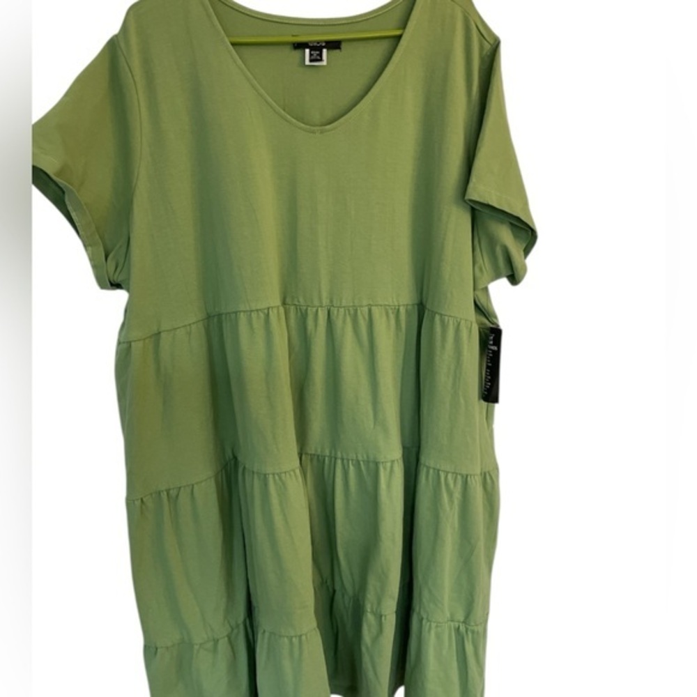 ellos Green Tunic Top